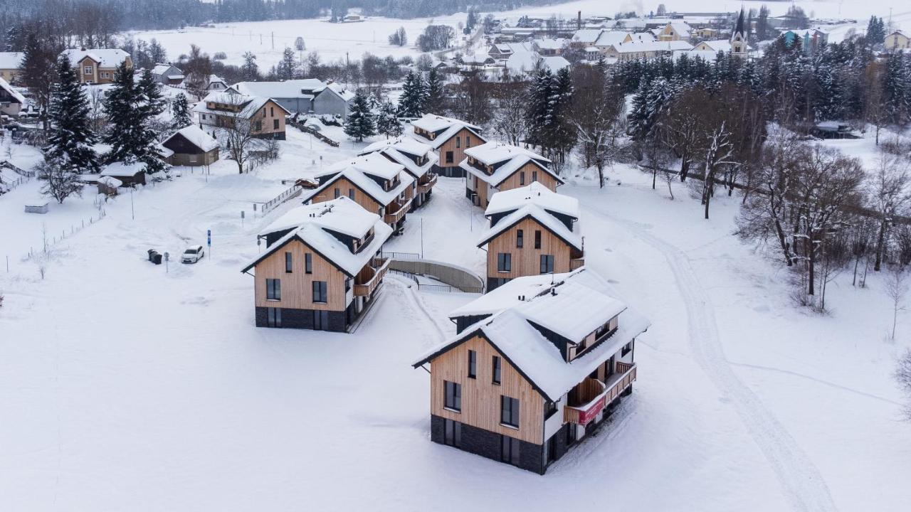 Resort Male Lipno Černá v Pošumaví Esterno foto